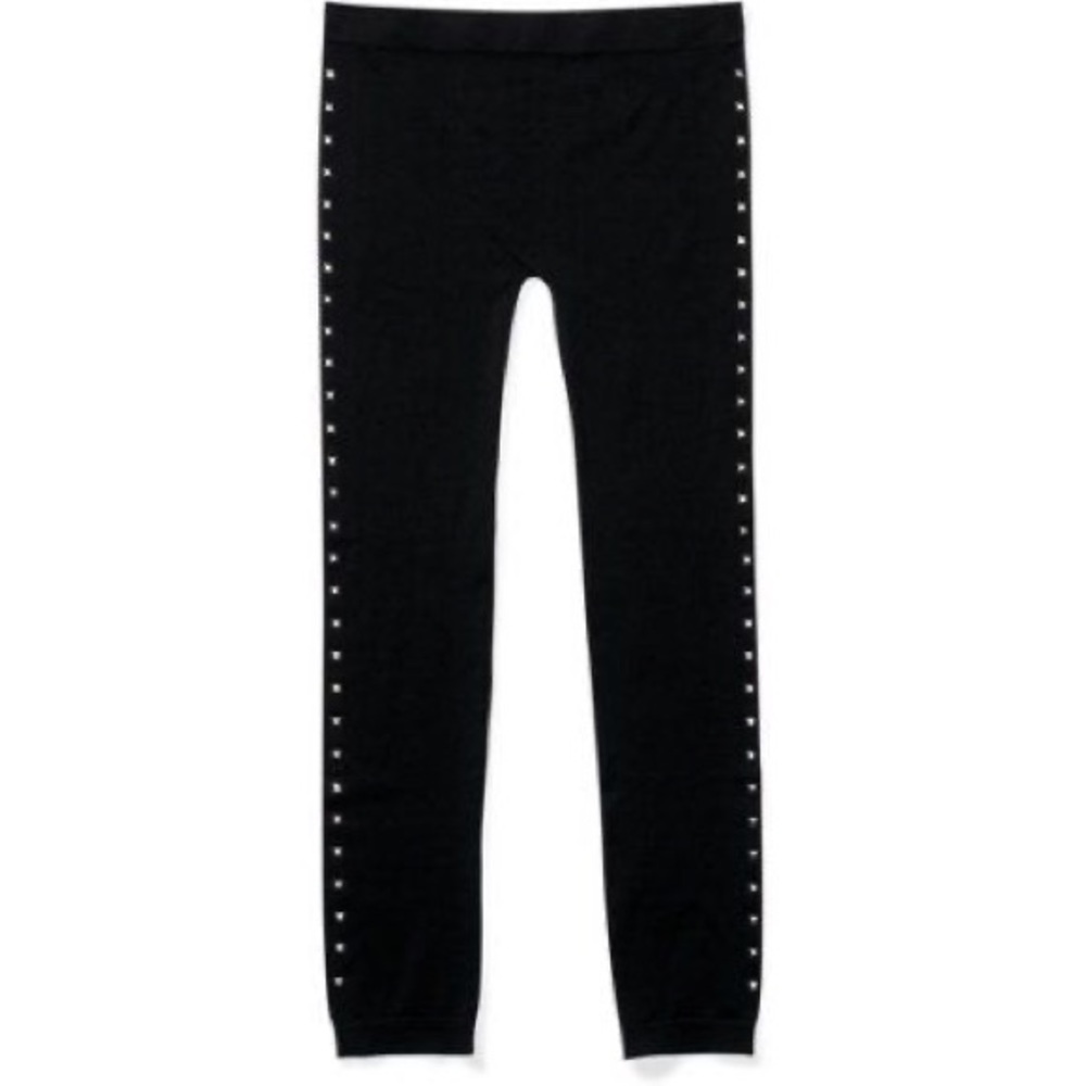 🦋 Miley Cyrus studded leggings